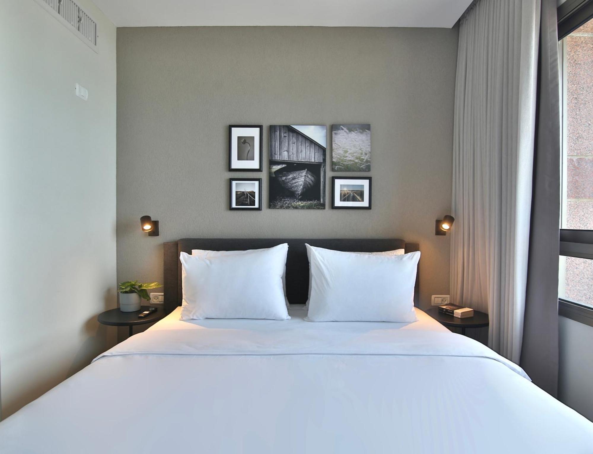 Luxury Suites By Notaly Ariel - Carmel Beach Haifa Cameră foto